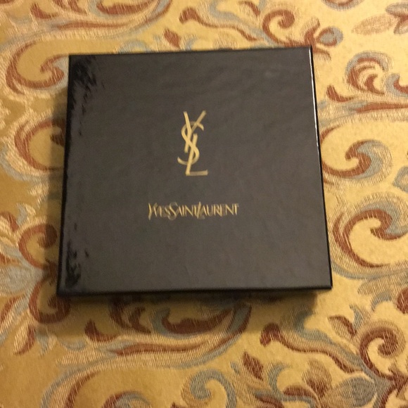 YSL box - Picture 1 of 4